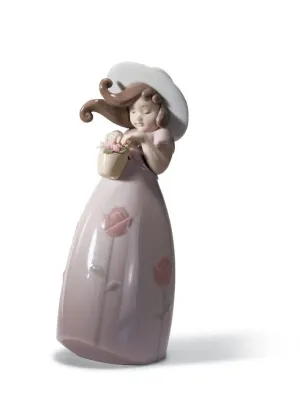 Lladró Little Rose Girl Figurine (SKU: 01008042)